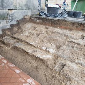 Natursteinbetrieb NRH - Hannover - Treppe Klostergang am Leineufer Stufen entfernt