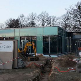 Natursteinbetrieb NRH - Hannover - Schlossküche Herrenhausen Aussenansicht